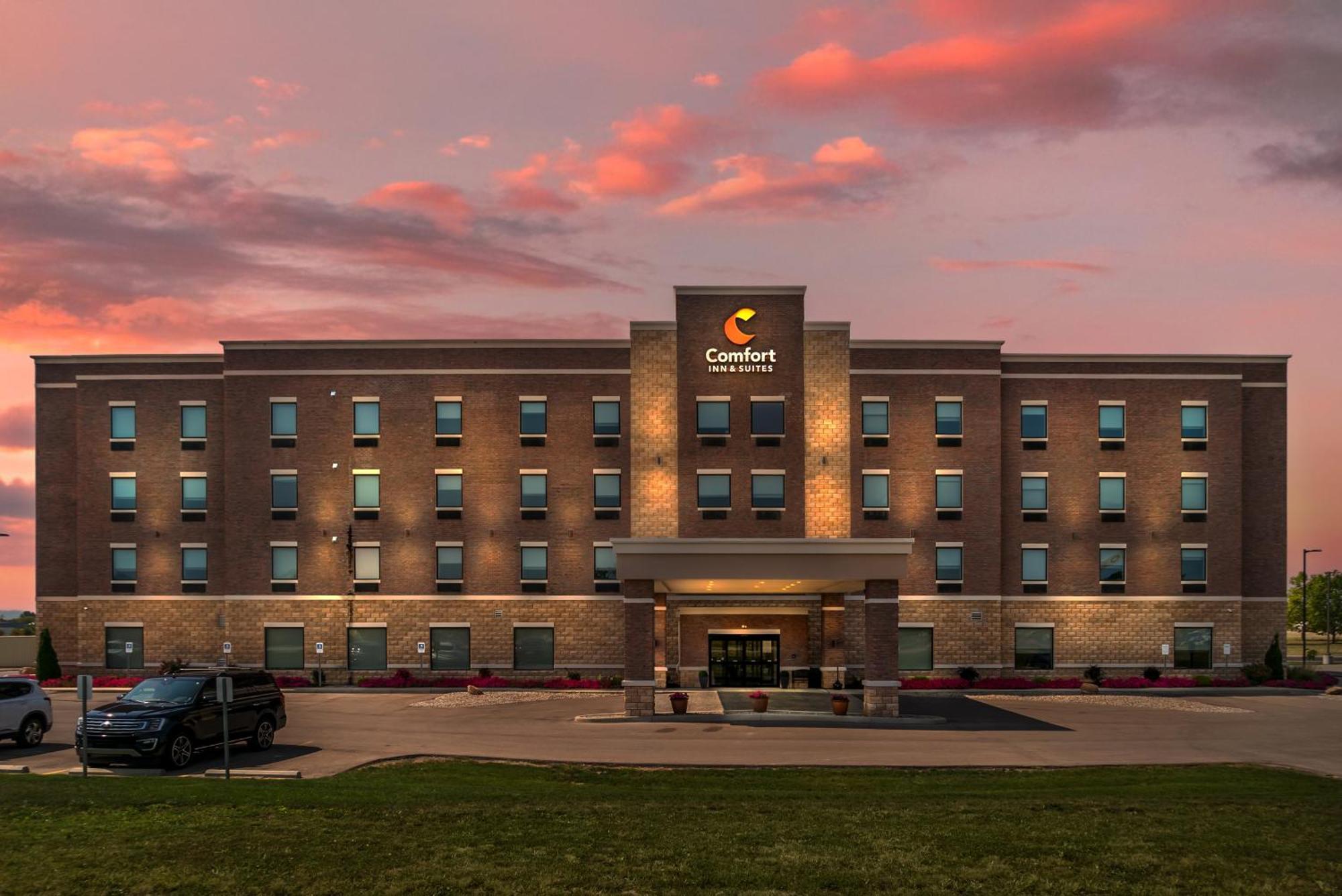 Comfort Inn & Suites Adrian 外观 照片